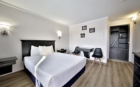 Motel Newstar Laval